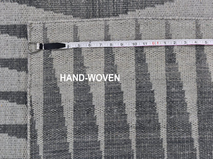 Grey 4'0" x 5'10" Flatweave / Kilim Hand woven Wool Rug - Sku: O066079