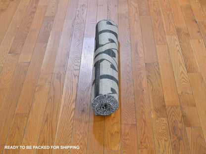 Grey 2'7" x 10'0" Flatweave / Kilim Hand woven Wool Rug - Sku: O066098