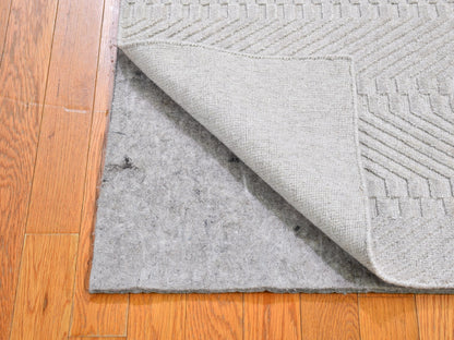 Ivory 2'1" x 3'1" Modern and Contemporary Handloom Wool/Silk Rug - Sku: O066147