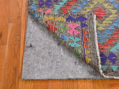 Kilim Flat-Weave hand-knotted wool rug in Multicolored, 3'3" x 5' — SKU O066186 (view 3)