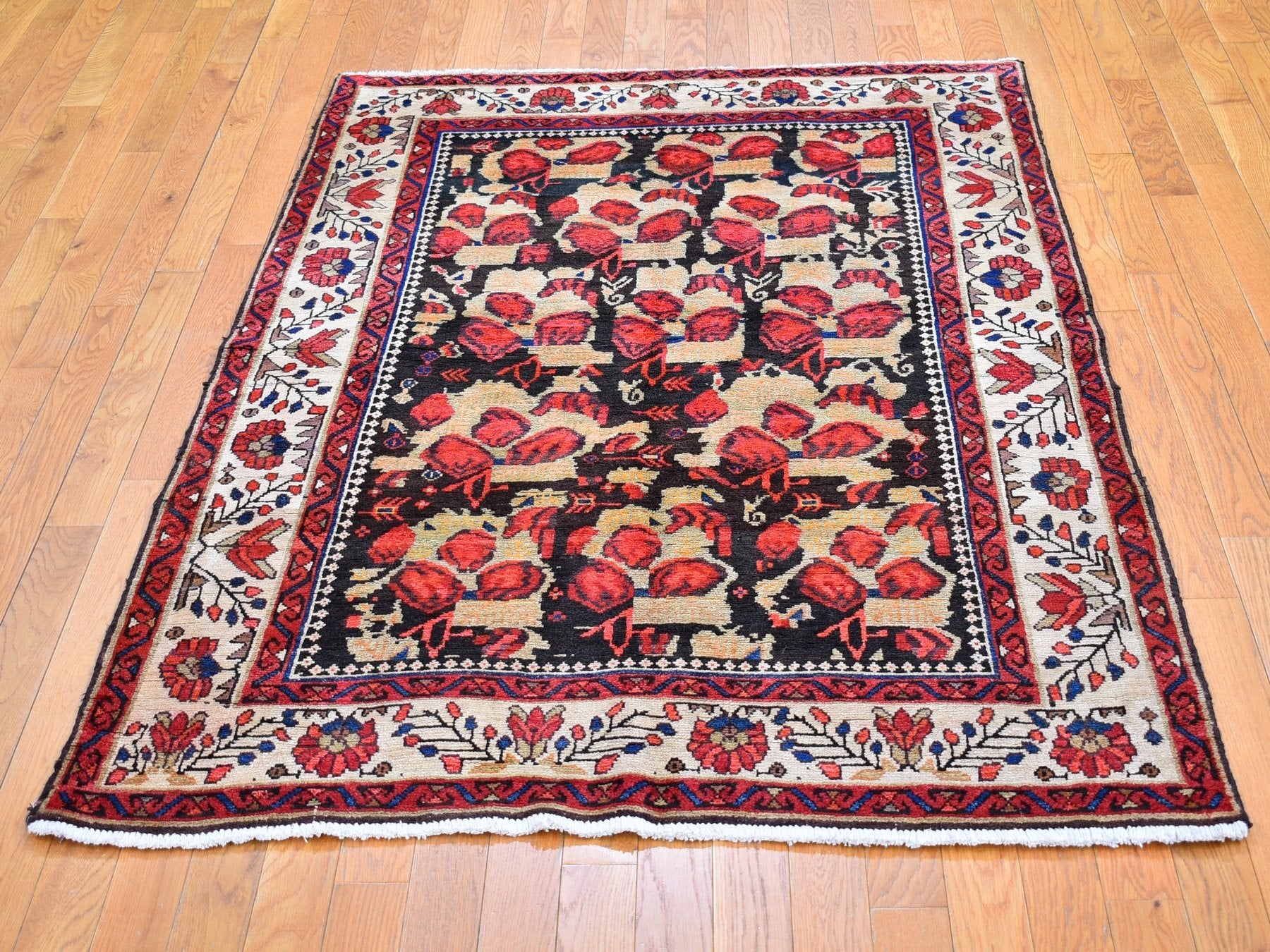 Persian hand-knotted wool rug in Beige & Ivory, 4'5" x 6'1" — SKU O066328 (view 2)