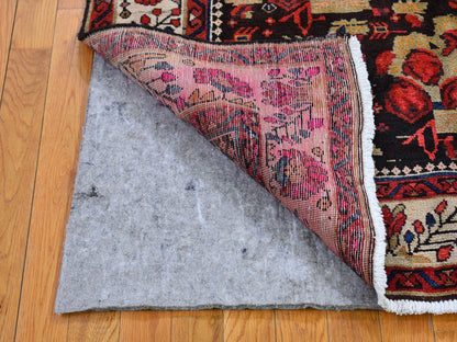 Persian hand-knotted wool rug in Beige & Ivory, 4'5" x 6'1" — SKU O066328 (view 4)