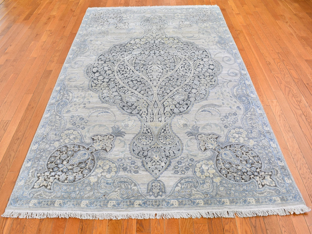 Transitional hand-knotted wool/silk rug in Ivory, 6' x 9'2" — SKU O066355 (view 2)