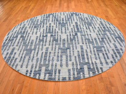 Modern / Contemporary hand-knotted wool/silk rug in Blue, 8'1" x 8'1" — SKU O066378 (view 3)