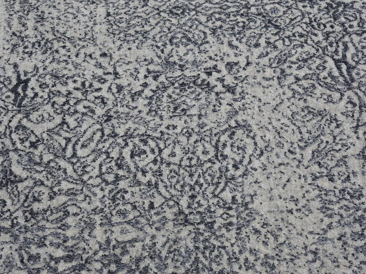 Modern / Contemporary hand-knotted wool/silk rug in Gray, 7'10" x 9'9" — SKU O066438 (view 5)
