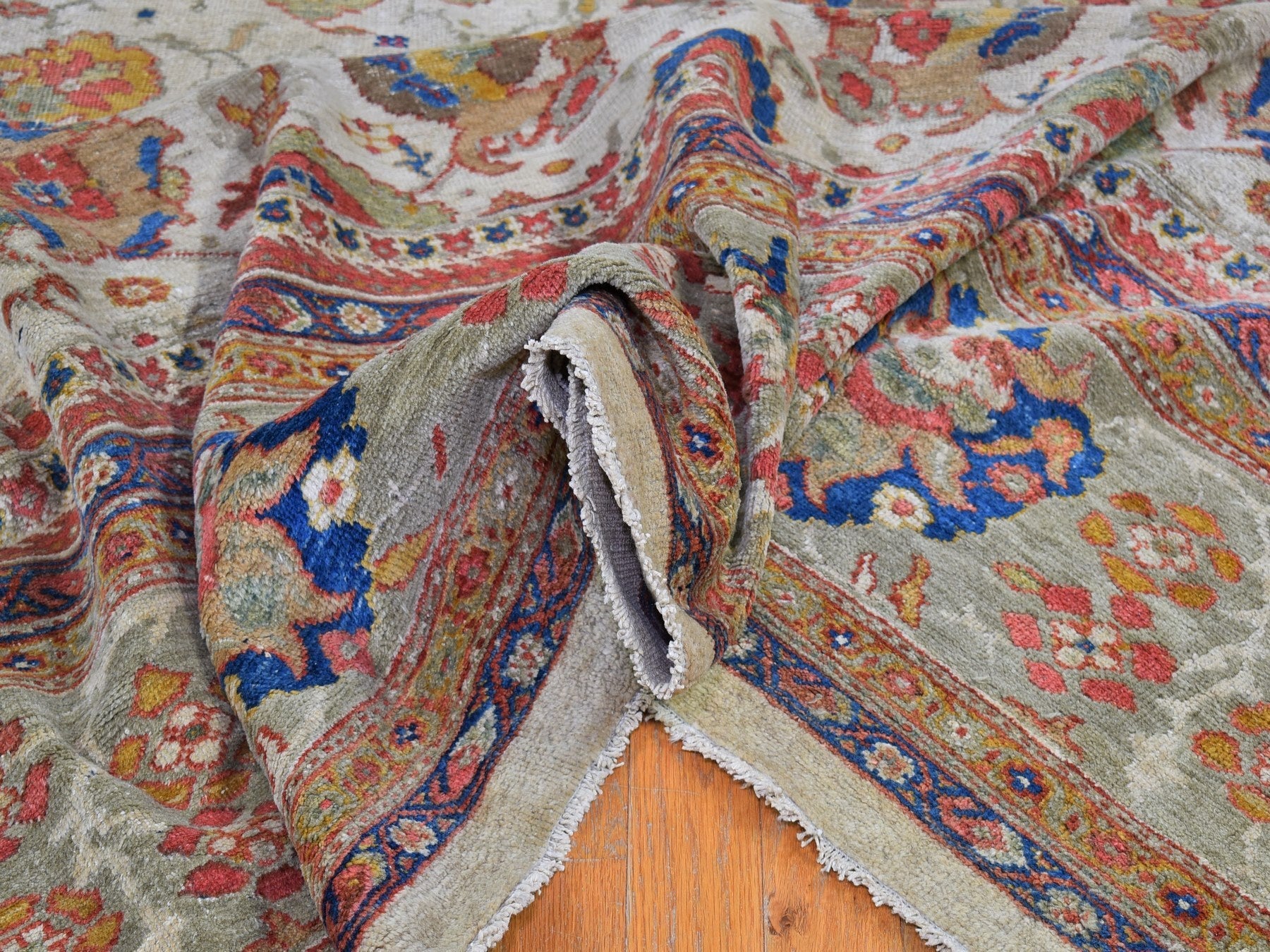 Sultanabad Antique hand-knotted wool rug in Beige & Light Green, 12' x 21' — SKU O066457 (view 5)