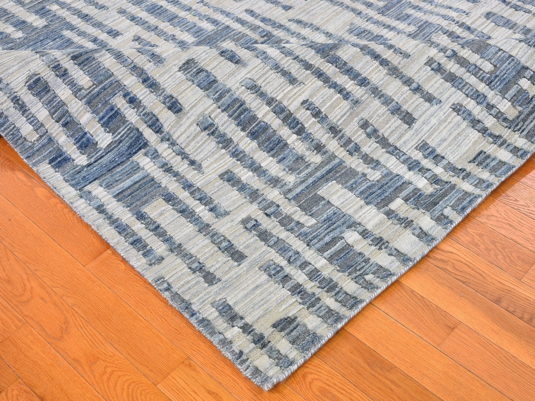 Modern / Contemporary hand-knotted wool/silk rug in Blue, 9' x 12'2" — SKU O066471 (view 6)