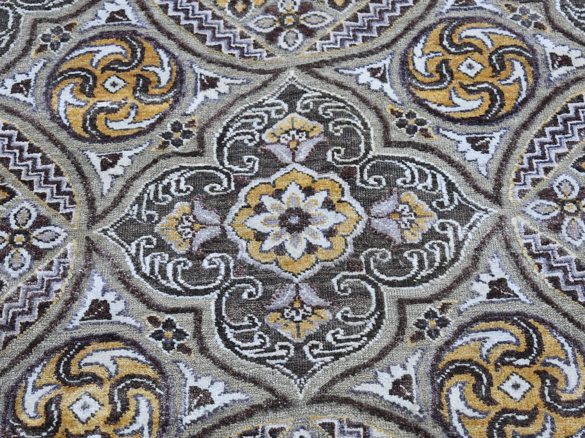 Transitional hand-knotted wool/silk rug in Brown, 9'1" x 12' — SKU O066476 (view 4)