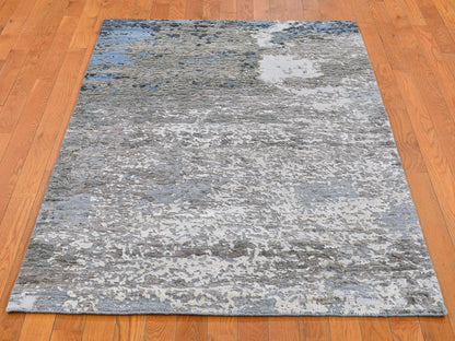 Grey 4'0" x 6'0" Modern / Contemporary Hand knotted Wool/Silk Rug - Sku: O066528