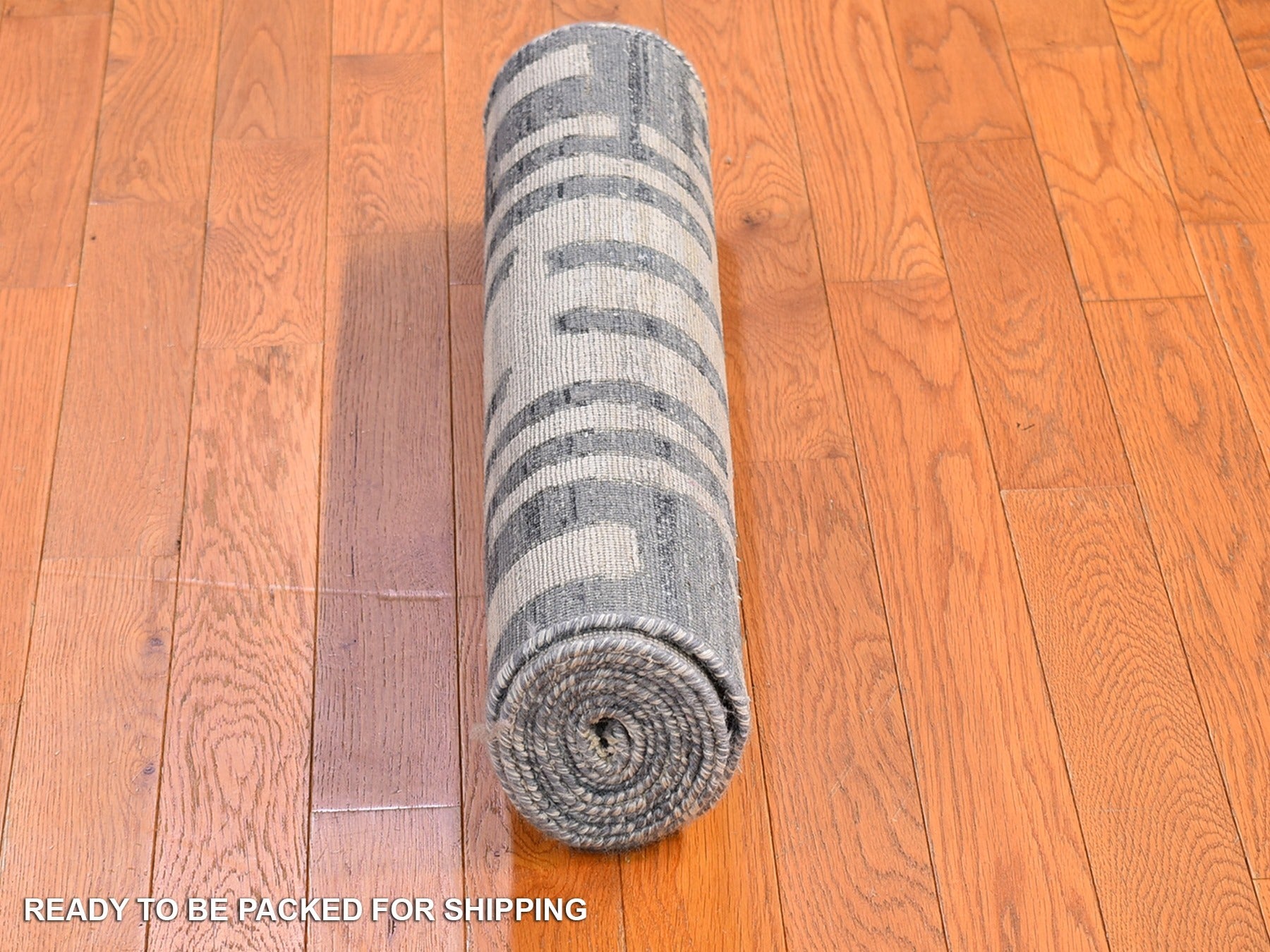 Modern / Contemporary hand-knotted wool/silk rug in Blue, 2'7" x 8'2" — SKU O066535 (view 5)
