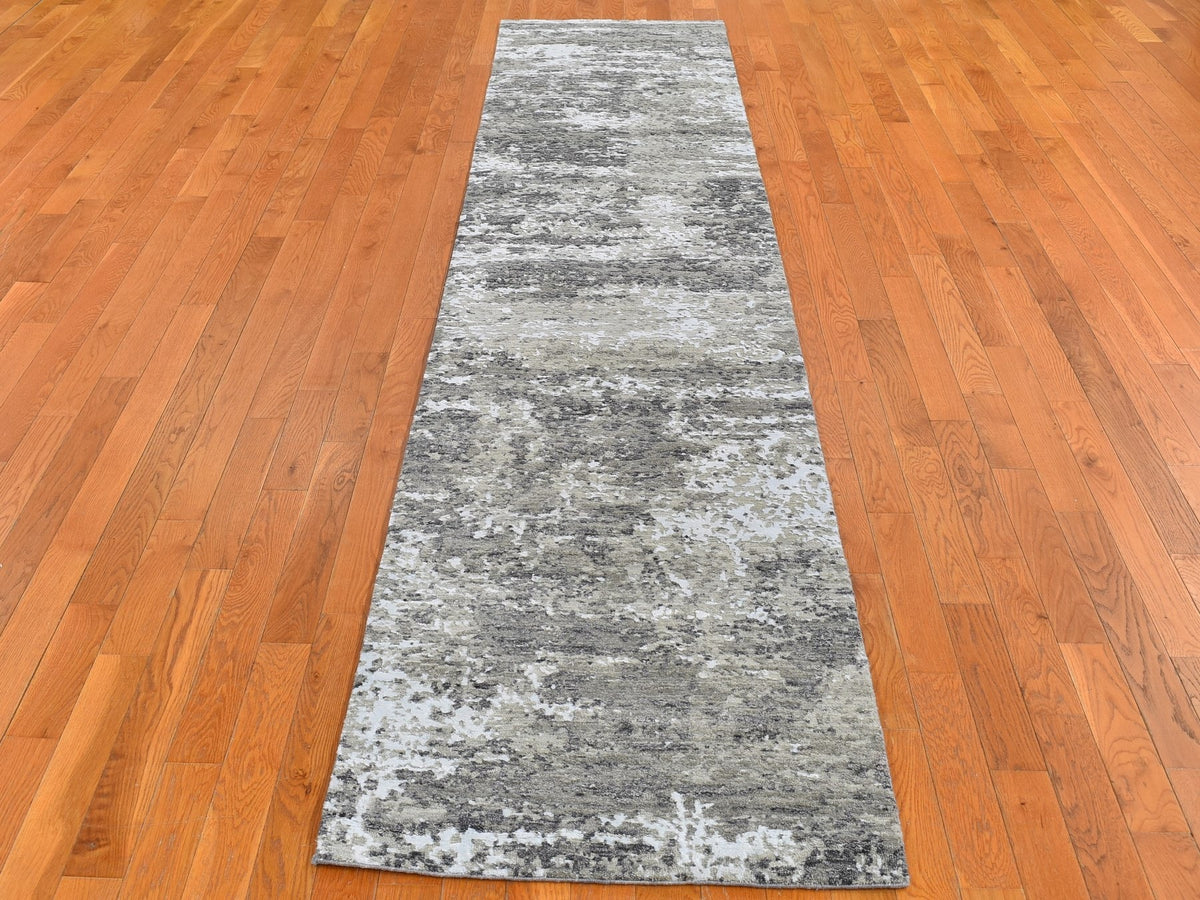 Modern / Contemporary hand-knotted wool runner in Gray, 2'6" x 12' — SKU O066548 (view 2)