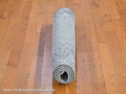 Grey 3'0" x 5'2" Modern / Contemporary Hand knotted Wool Rug - Sku: O066568