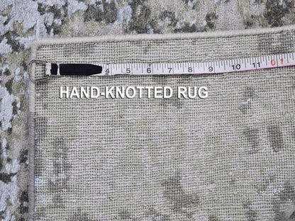 Grey 3'0" x 5'2" Modern / Contemporary Hand knotted Wool Rug - Sku: O066568