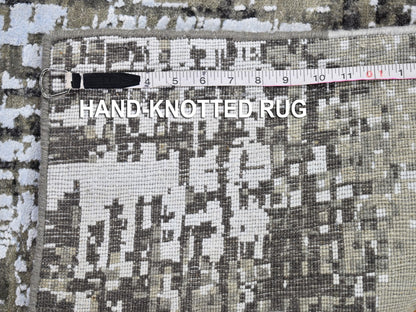 Grey 3'0" x 5'2" Modern / Contemporary Hand knotted Wool Rug - Sku: O066572