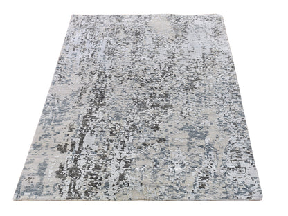 Modern / Contemporary hand-knotted wool rug in Gray, 3' x 5' — SKU O066591