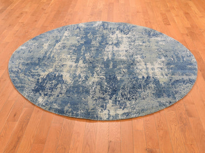 Modern / Contemporary hand-knotted wool/pure silk rug in Blue, 6'2" x 6'2" — SKU O066755 (view 2)