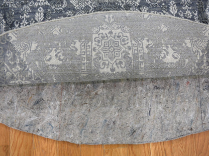 Grey 6'1" x 6'1" Transitional Hand knotted Wool/Silk Rug - Sku: O066778