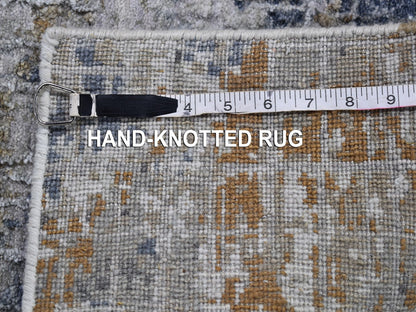 Grey 2'6" x 4'1" Modern / Contemporary Hand knotted Wool Rug - Sku: O066791