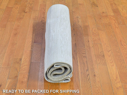 Ivory 4'2" x 12'0" Modern and Contemporary Hand knotted Wool/Silk Rug - Sku: O066803