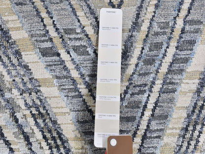 Ivory 11'9" x 11'9" Modern and Contemporary Hand knotted Wool/Silk Rug - Sku: O066853