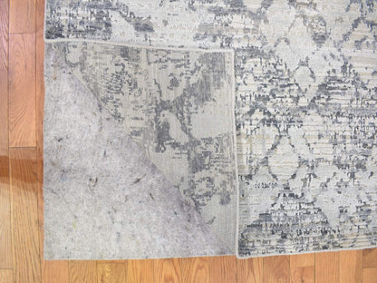 Grey 10'1" x 14'2" Modern / Contemporary Hand knotted Wool/Silk Rug - Sku: O066875