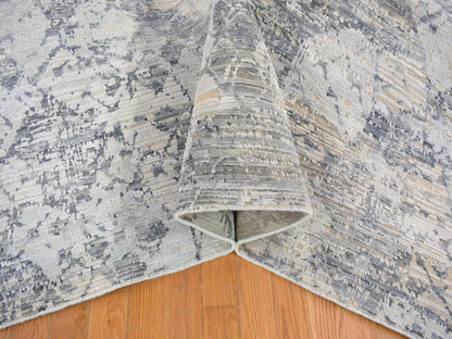Grey 10'1" x 14'2" Modern / Contemporary Hand knotted Wool/Silk Rug - Sku: O066875