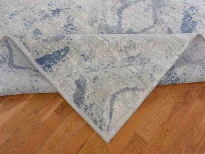 Modern / Contemporary hand-knotted wool/silk rug in Blue, 8' x 9'6" — SKU O066884 (view 5)
