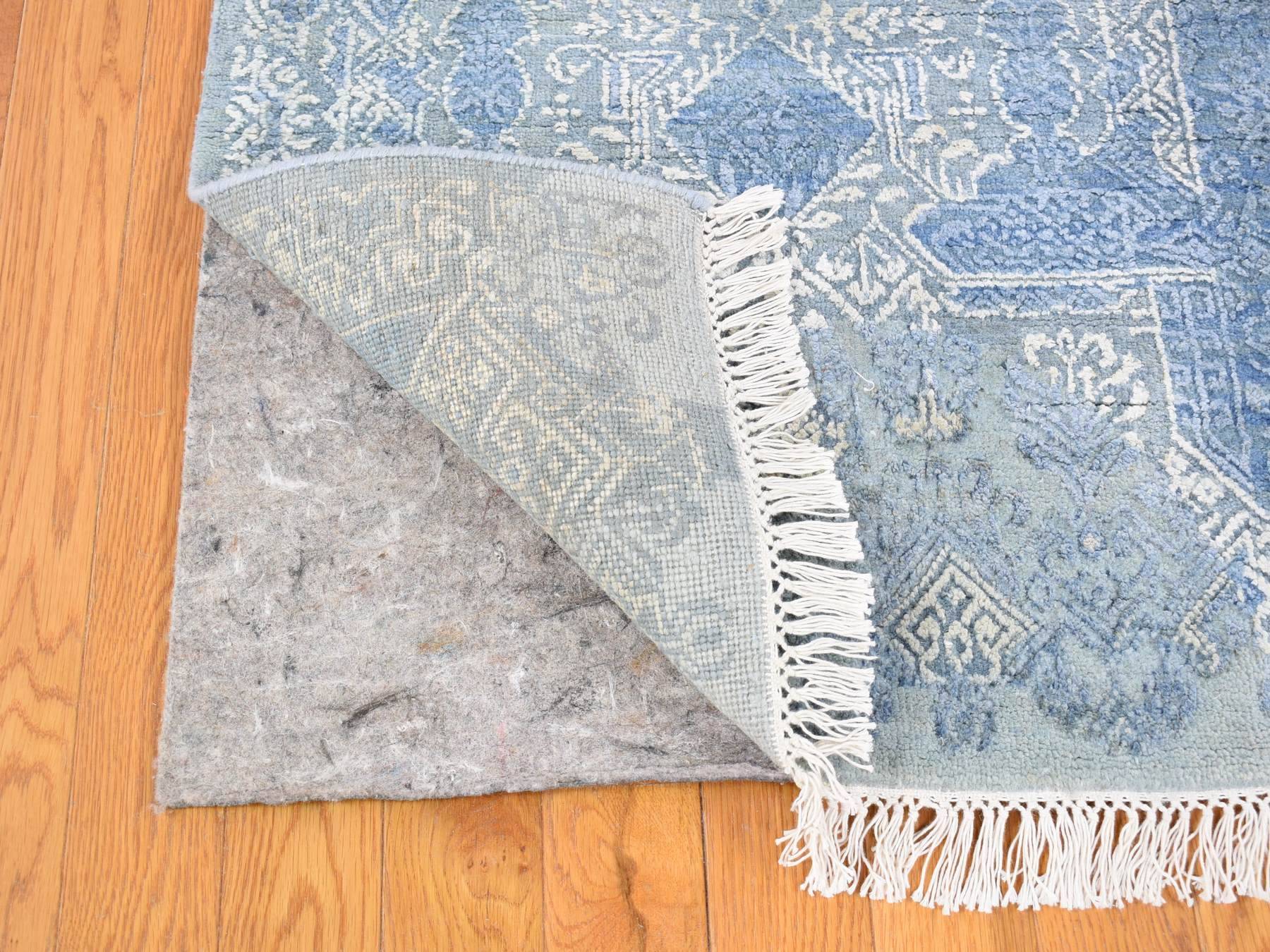 Transitional hand-knotted wool/pure silk rug in Blue, 9' x 12'2" — SKU O066954 (view 8)