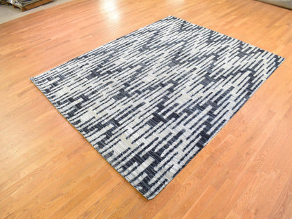 Ivory 8'0" x 10'1" Modern and Contemporary Hand knotted Wool/Silk Rug - Sku: O066958