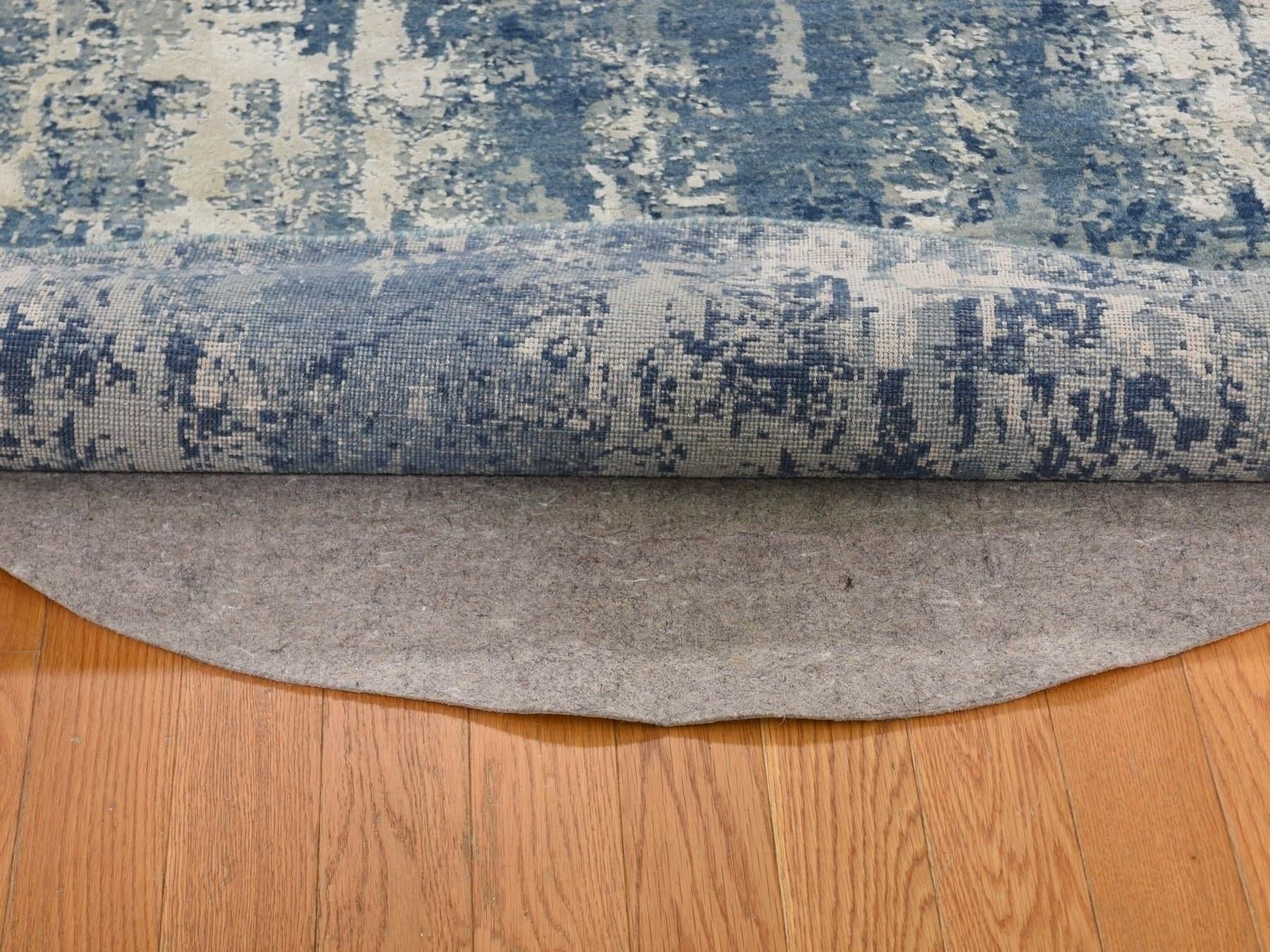 Modern / Contemporary hand-knotted wool/silk rug in Blue, 6'2" x 6'2" — SKU O066961 (view 3)