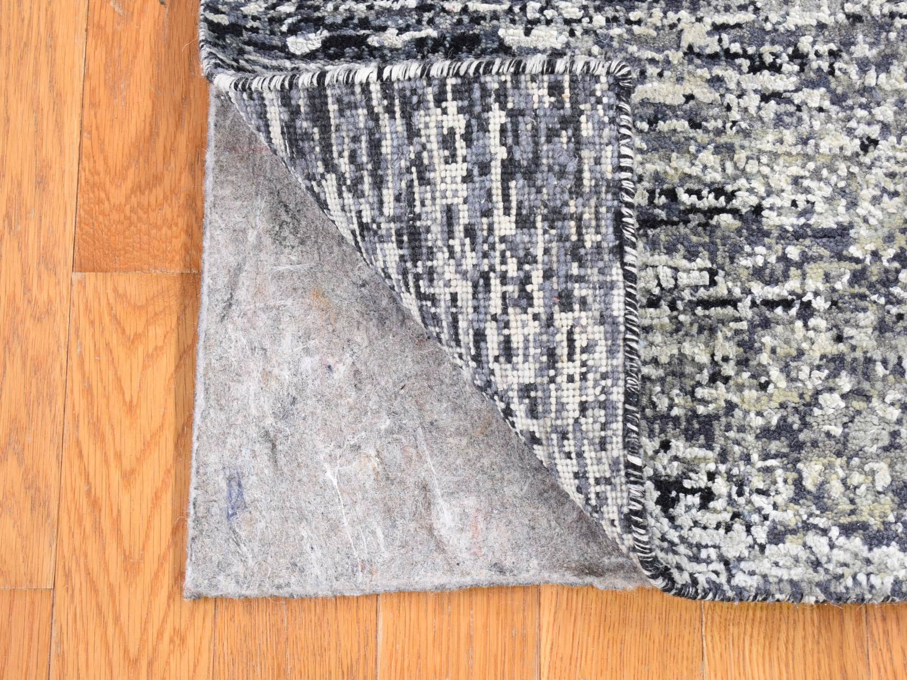 Modern / Contemporary hand-knotted wool/silk rug in Black, 3' x 5' — SKU O066967 (view 2)