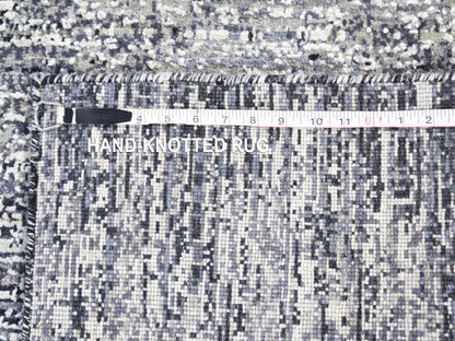 Modern / Contemporary hand-knotted wool/silk rug in Black, 3' x 5' — SKU O066967 (view 6)