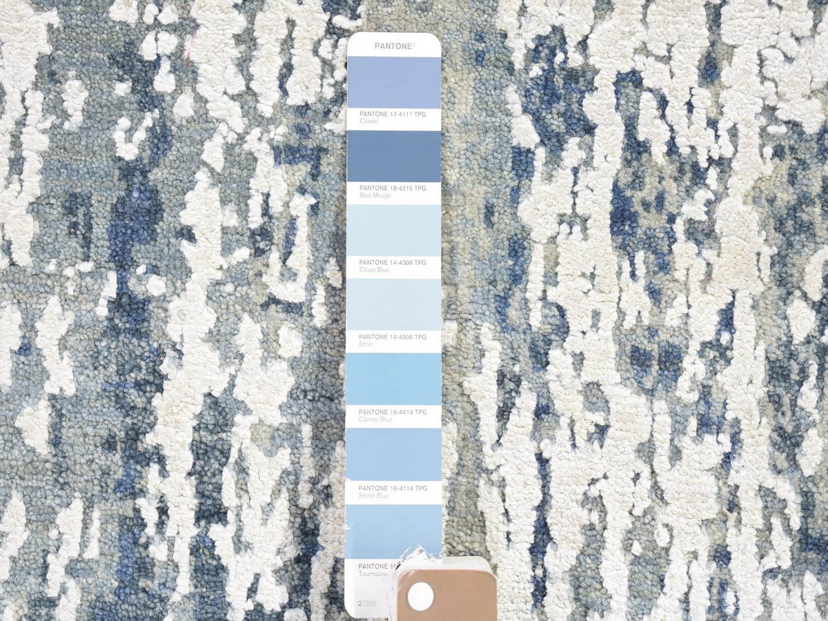 Modern / Contemporary hand-knotted wool/silk runner in Blue, 2'7" x 12'2" — SKU O066985 (view 3)