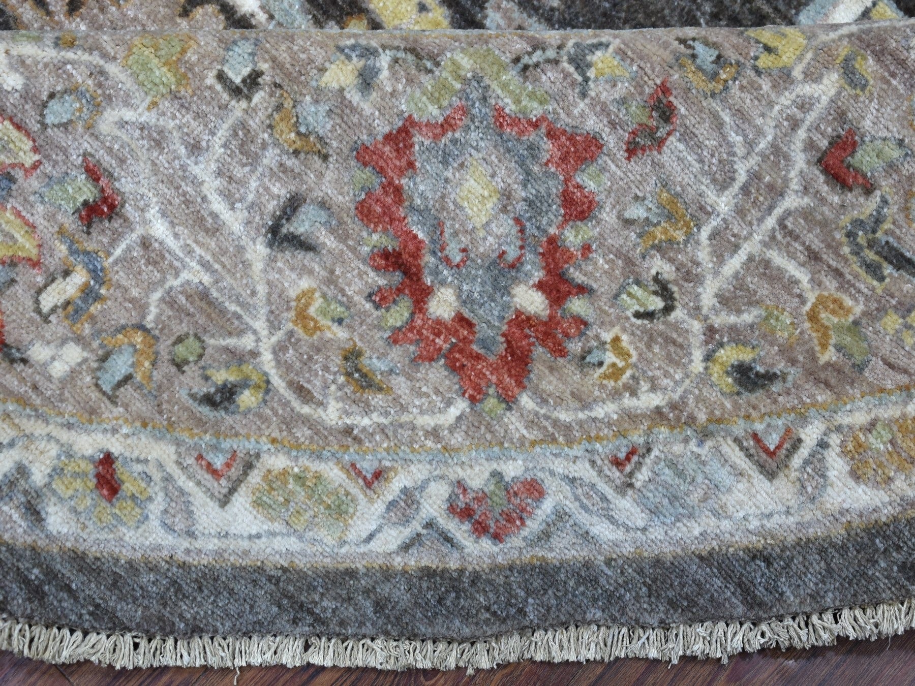 Heriz Oushak hand-knotted wool rug in Gray & Ivory, 9'9" x 9'10" — SKU O067183 (view 7)