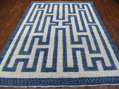 Oushak hand-knotted wool rug in Blue, 7'10" x 9'9" — SKU O067563 (view 2)
