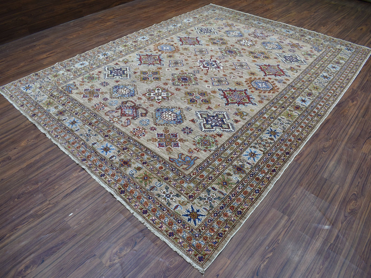 Kazak Kazak hand-knotted wool rug in Beige, 9' x 11'9" — SKU O068154 (view 3)