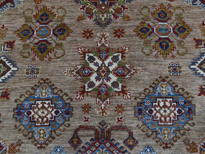 Kazak Kazak hand-knotted wool rug in Beige, 9' x 11'9" — SKU O068154 (view 8)