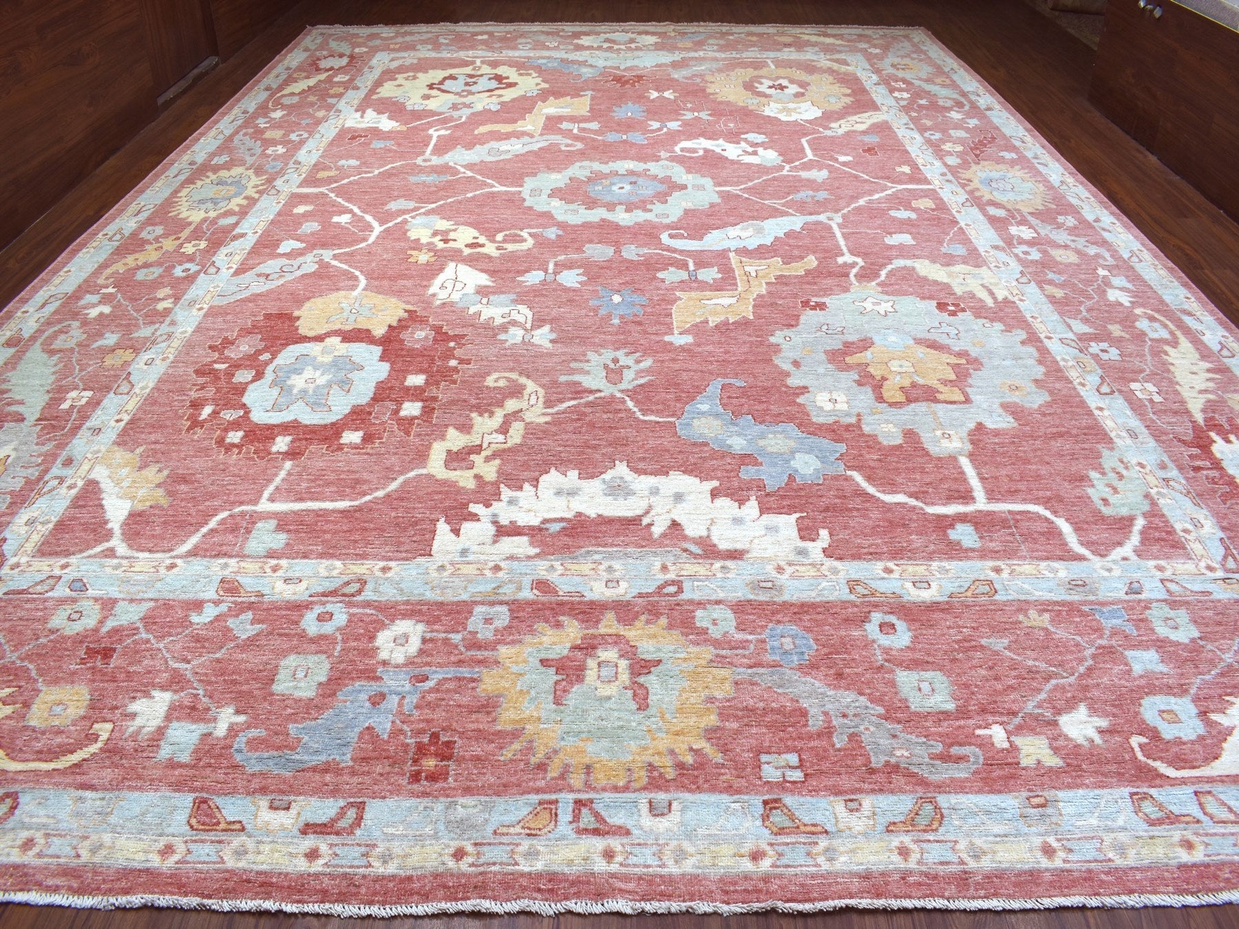 Oushak Oushak hand-knotted wool rug in Pink, 13'9" x 19' — SKU O068347 (view 2)