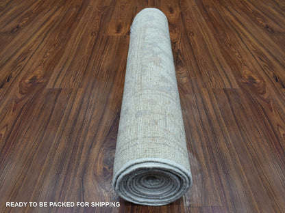 Oushak Oushak hand-knotted wool runner in Beige & Silver, 2'8" x 11'9" — SKU O069893 (view 4)