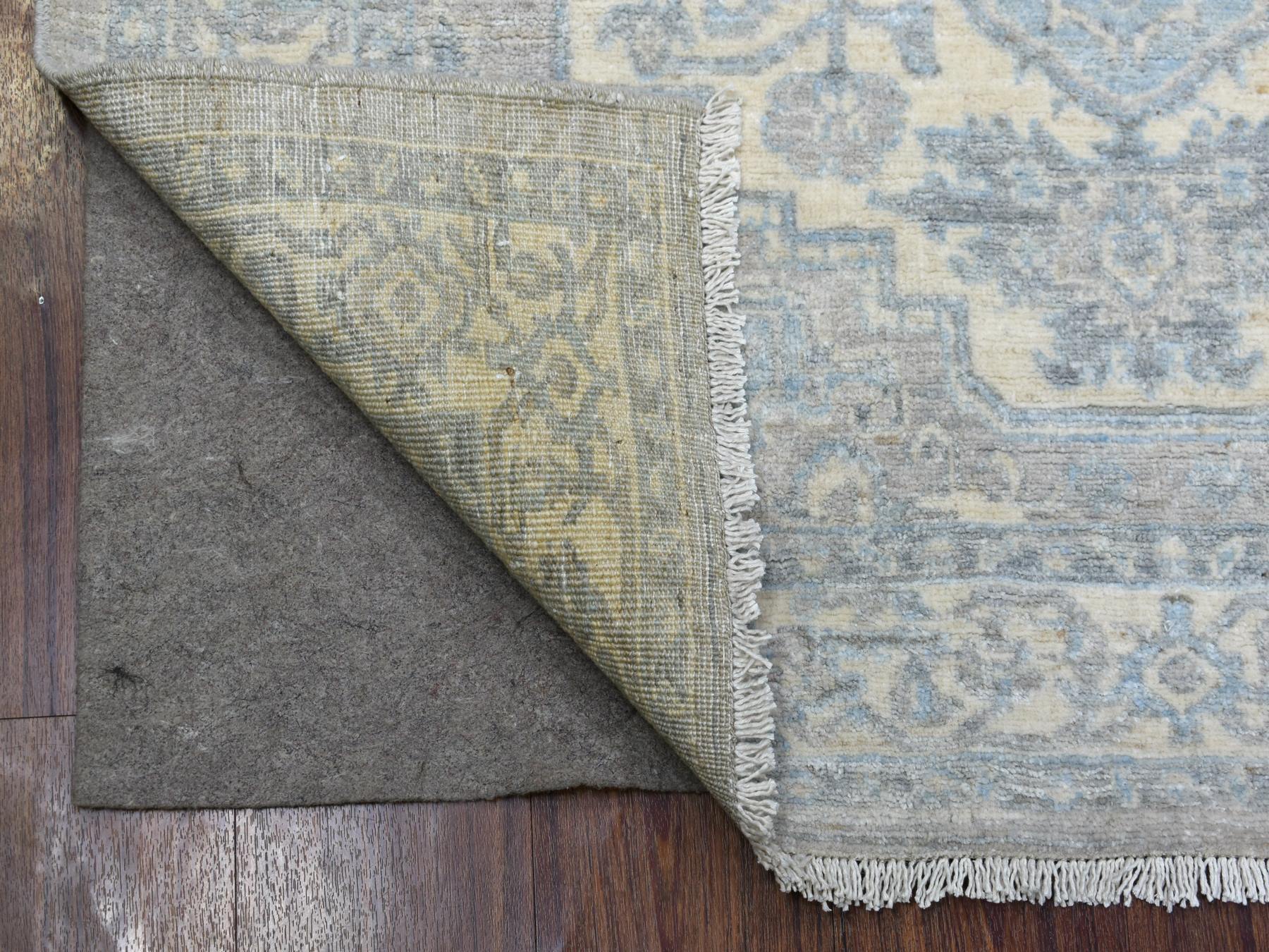 Peshawar Oushak hand-knotted wool rug in Beige, 4' x 5'3" — SKU O070383 (view 2)