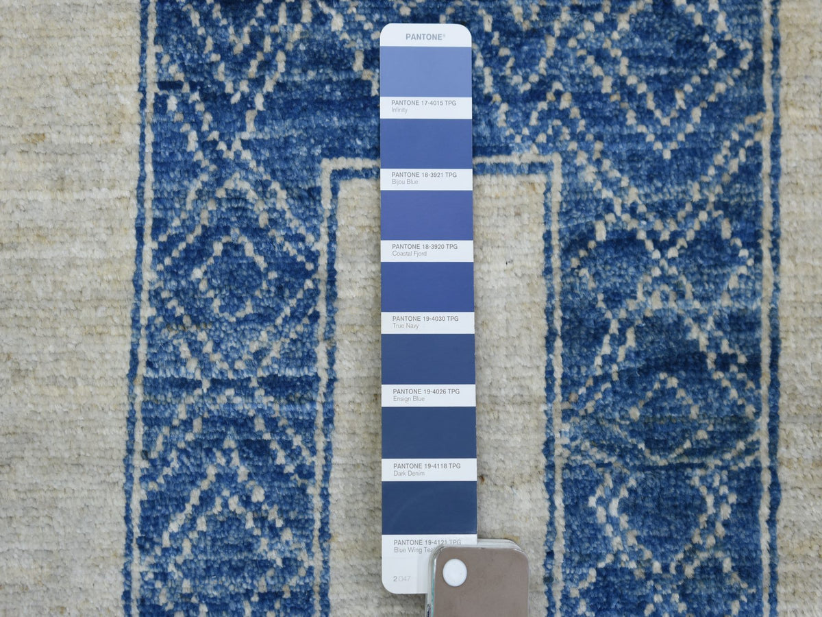 Oushak hand-knotted wool rug in Blue & Denim Blue, 9'2" x 11'9" — SKU O071348 (view 8)