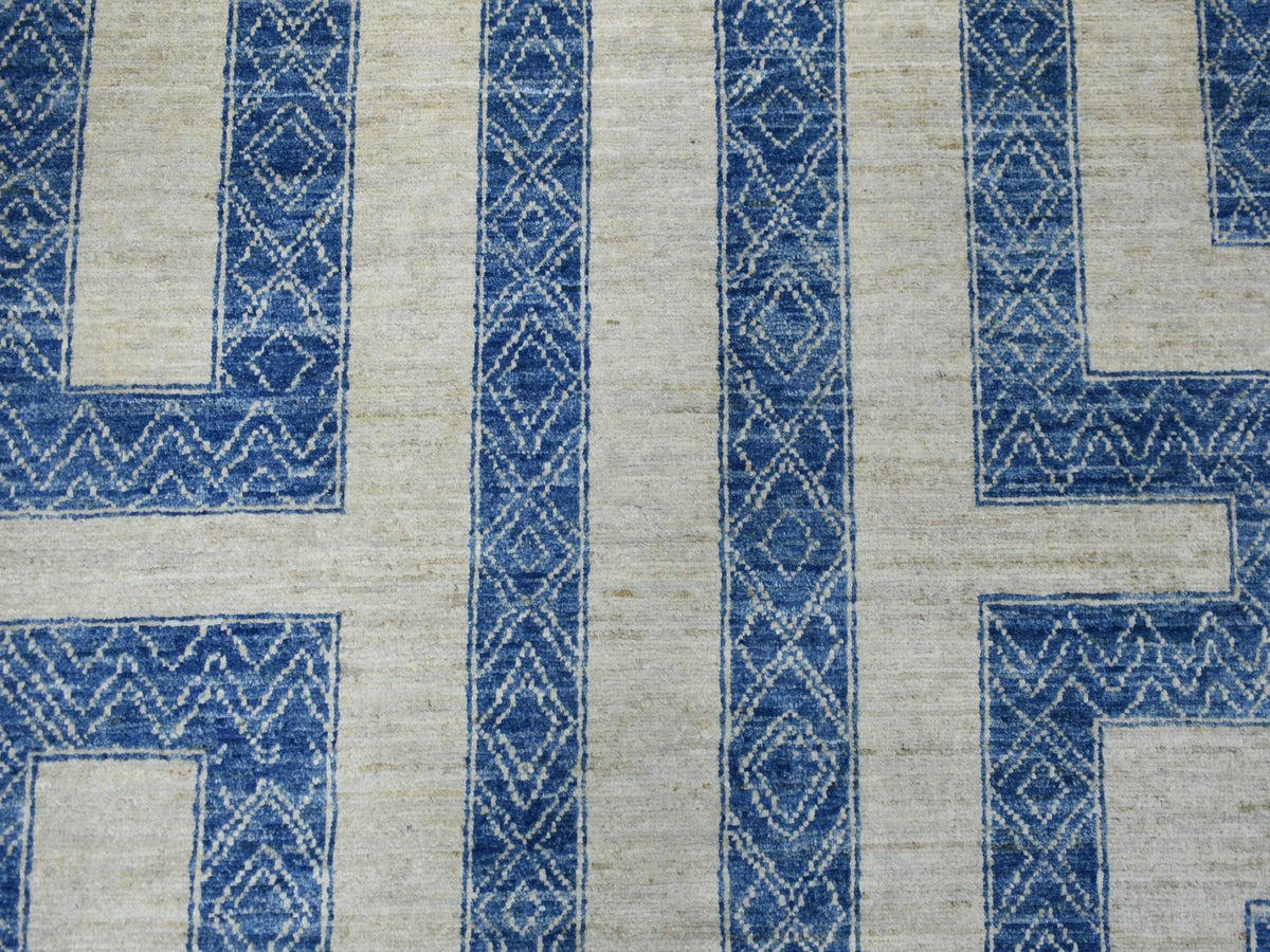 Oushak hand-knotted wool rug in Blue & Denim Blue, 9'2" x 11'9" — SKU O071348 (view 9)