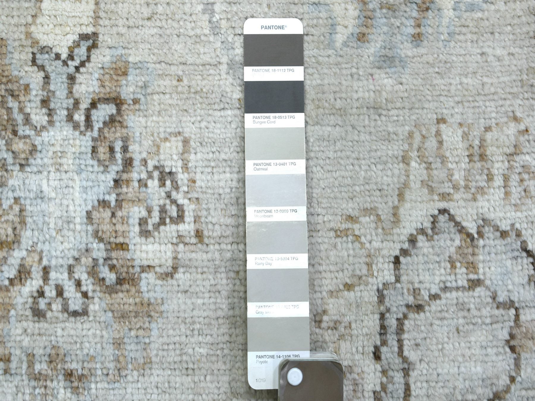 Oushak hand-knotted wool runner in Gray, 2'10" x 13'9" — SKU O071499 (view 3)