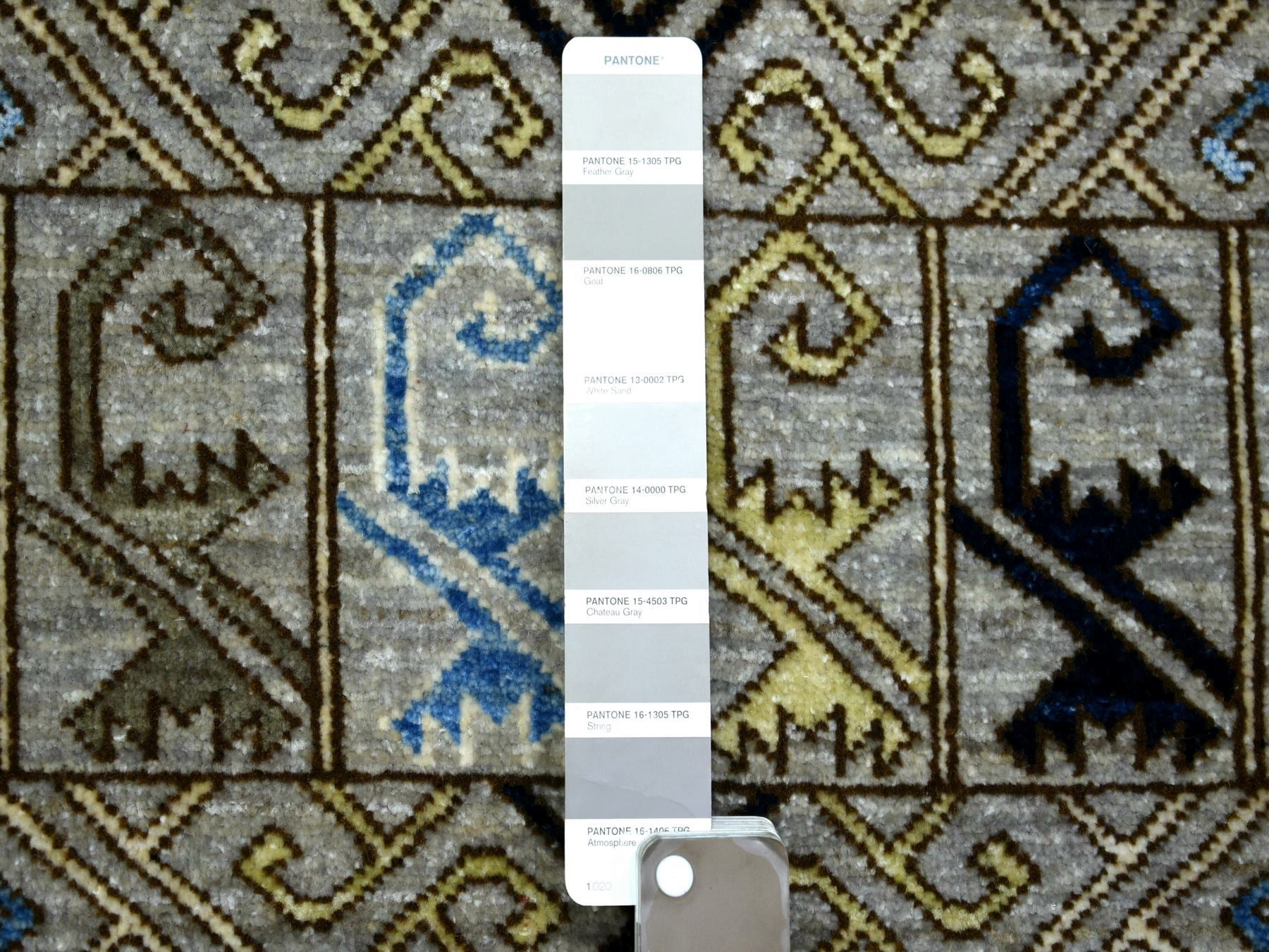 Ersari Tribal & Geometric hand-knotted wool rug in Gray, 8'3" x 10' — SKU O071549 (view 7)