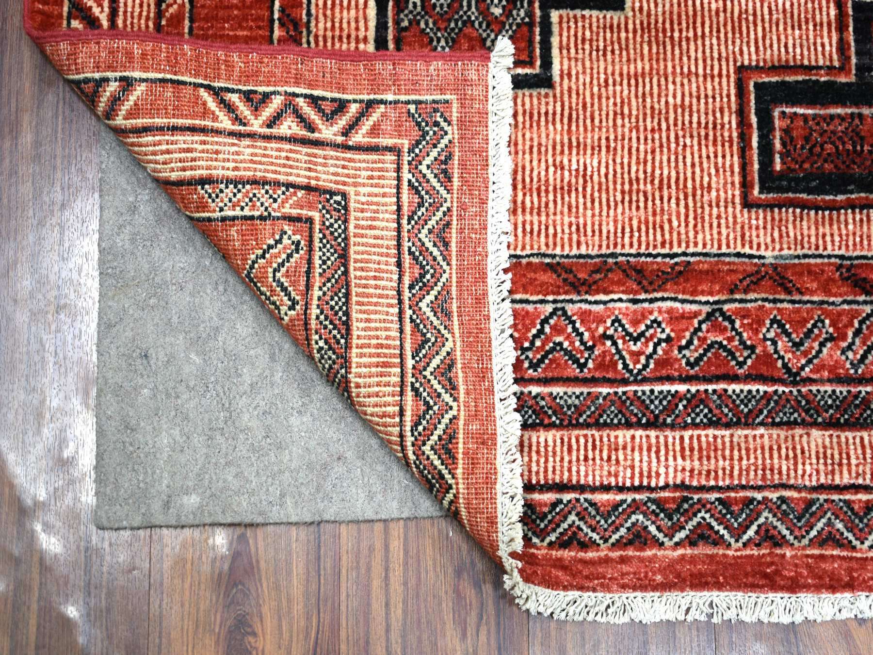 Peshawar Oushak hand-knotted wool rug in Red, 5'10" x 8'10" — SKU O071729 (view 2)