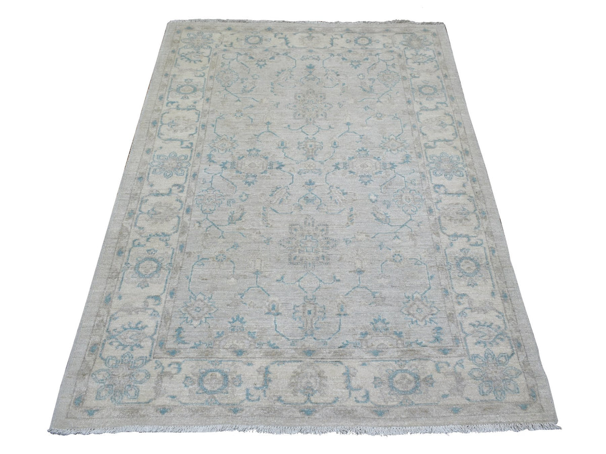 Peshawar Oushak hand-knotted wool rug in Ivory, 4' x 5'9" — SKU O071733