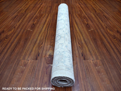 Peshawar Oushak hand-knotted wool rug in Ivory, 4' x 5'9" — SKU O071733 (view 4)