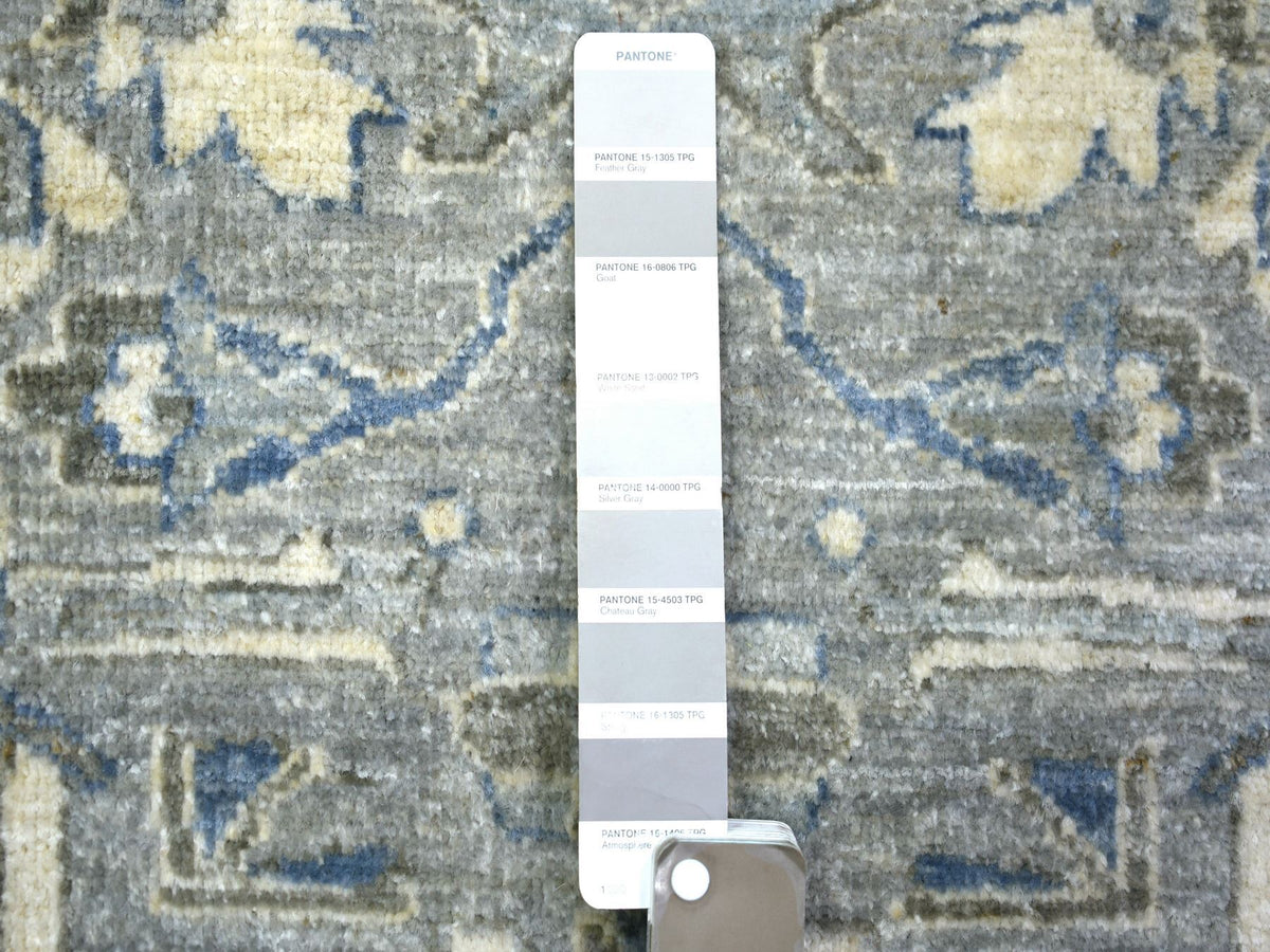 Peshawar Oushak hand-knotted wool runner in Gray & Ivory, 2'6" x 9'9" — SKU O071952 (view 3)