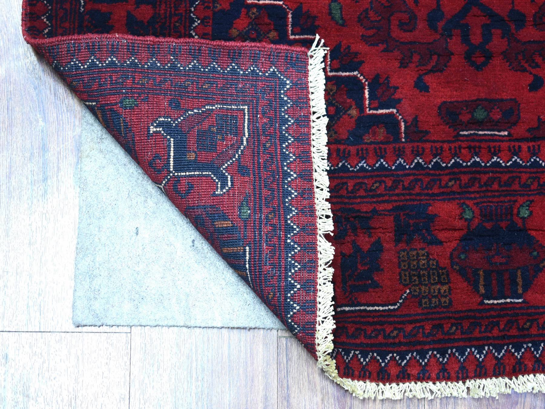Heriz Tribal & Geometric hand-knotted wool rug in Red, 3'3" x 4'10" — SKU O072038 (view 2)