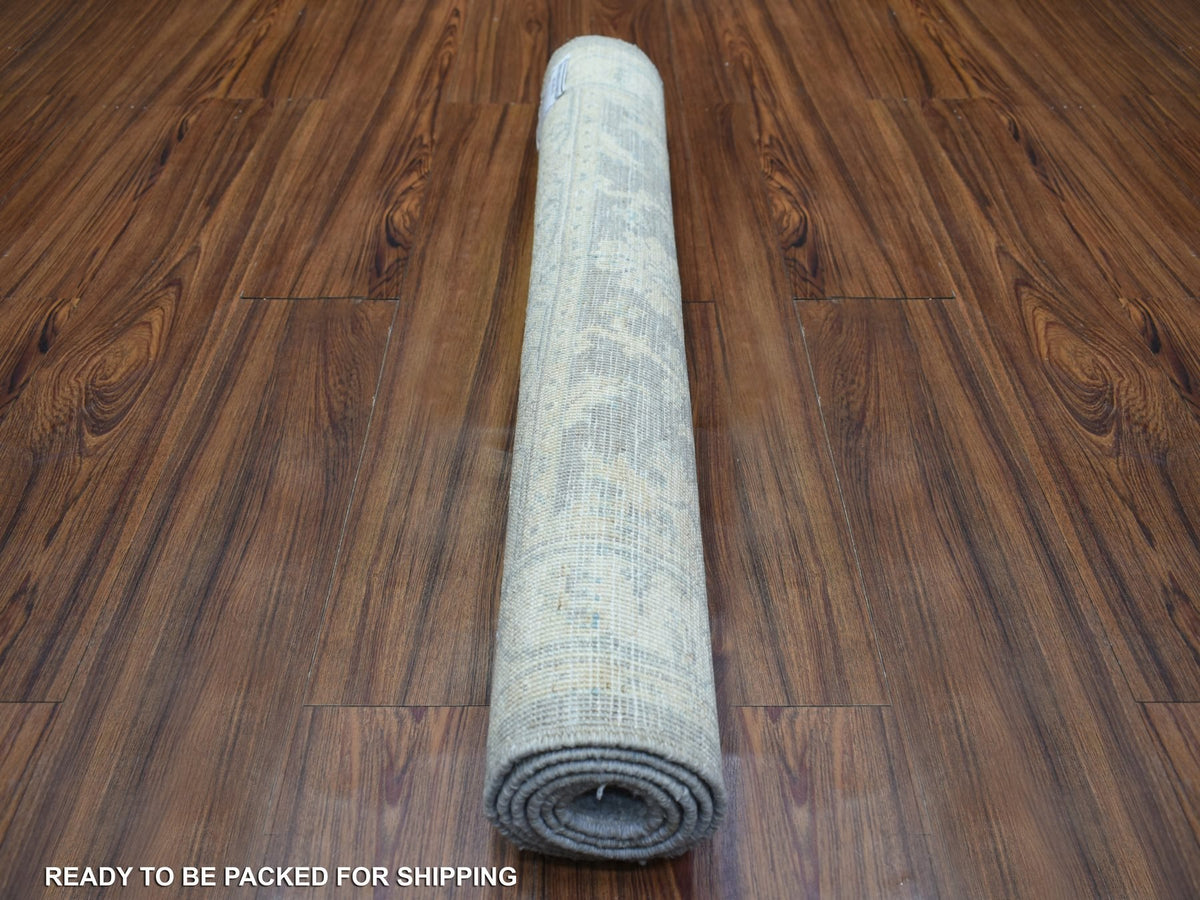 Peshawar Oushak hand-knotted wool rug in Gray & Ivory, 3' x 4'10" — SKU O072083 (view 4)